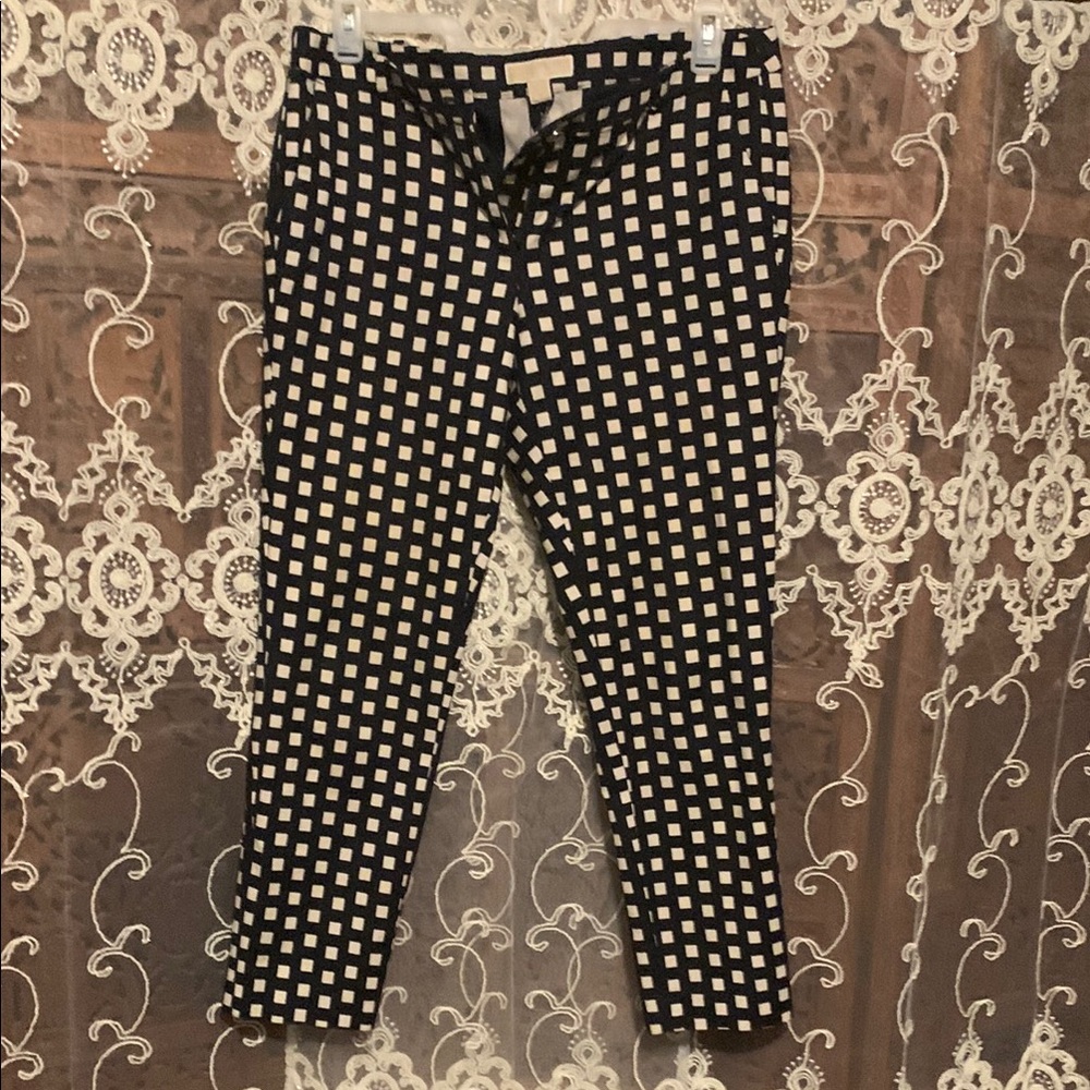 Michaels‎ Black and White Geometric Pants